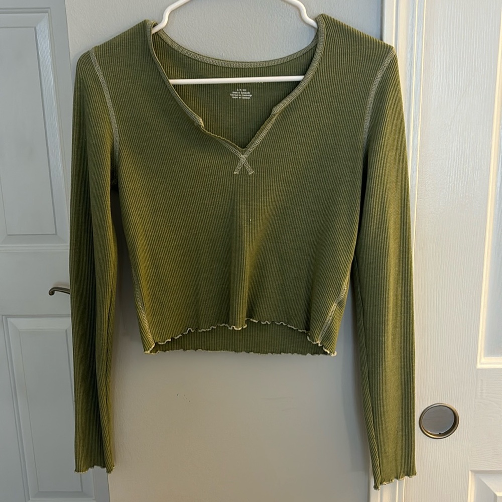 american eagle crop top